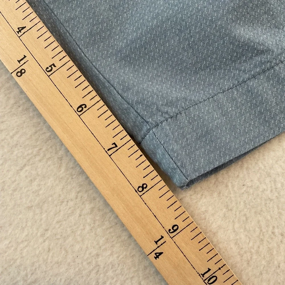 Banana Republic Aiden Club Shorts Mens 33 Light Blue Textured Slim Fit Chino 9in